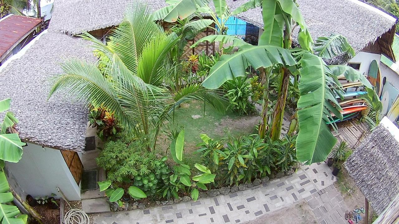 Footprints Homestay (Adults Only) General Luna  Exterior foto
