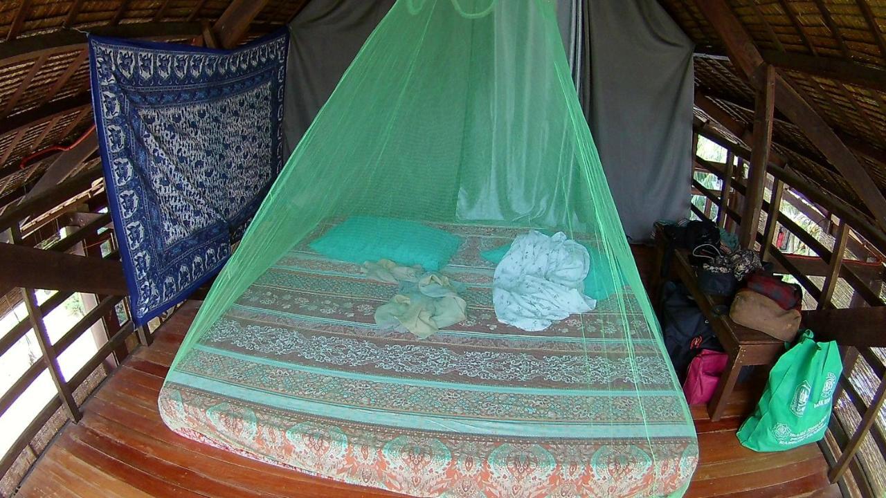 Footprints Homestay (Adults Only) General Luna  Exterior foto